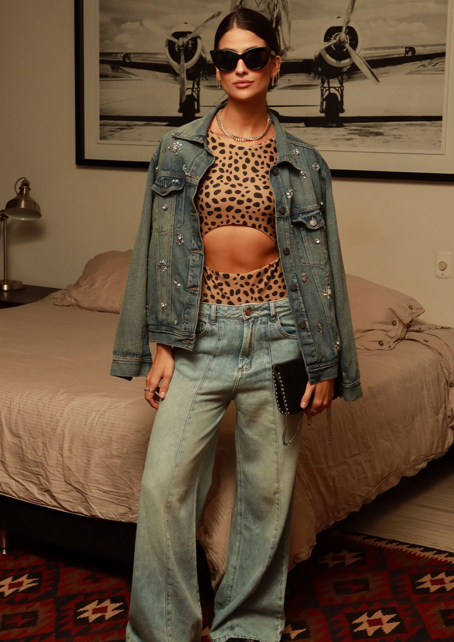 CHAQUETA BORDADA