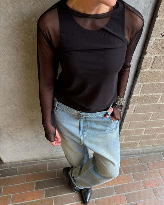 MESH BLACK