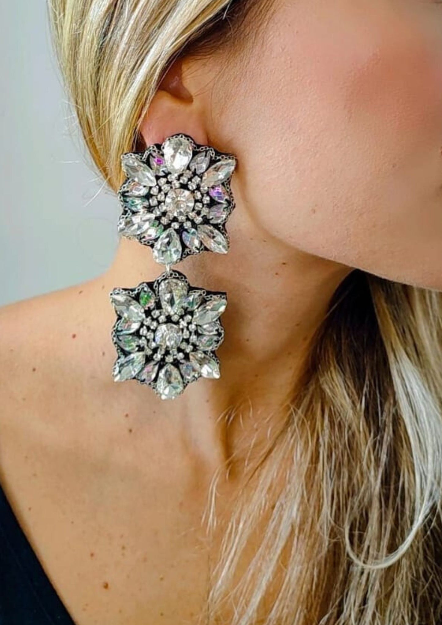 ARETAS LUXURY