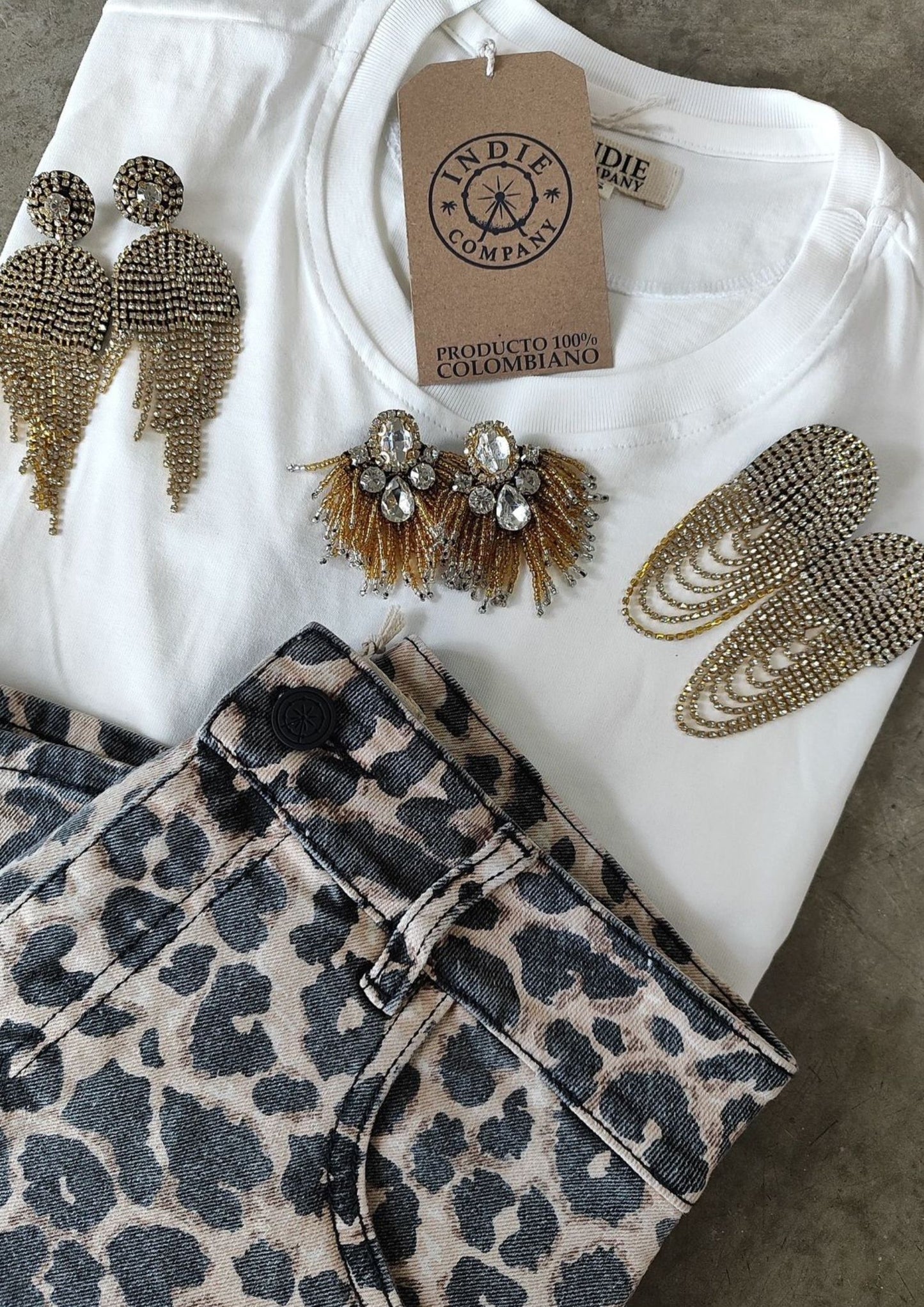 T-SHIRT WHITE
